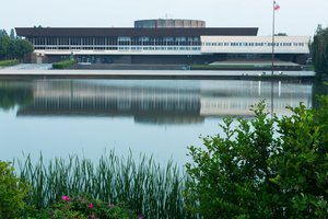 40510590440_a048405153_b