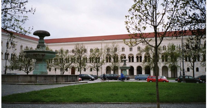 LMU_München